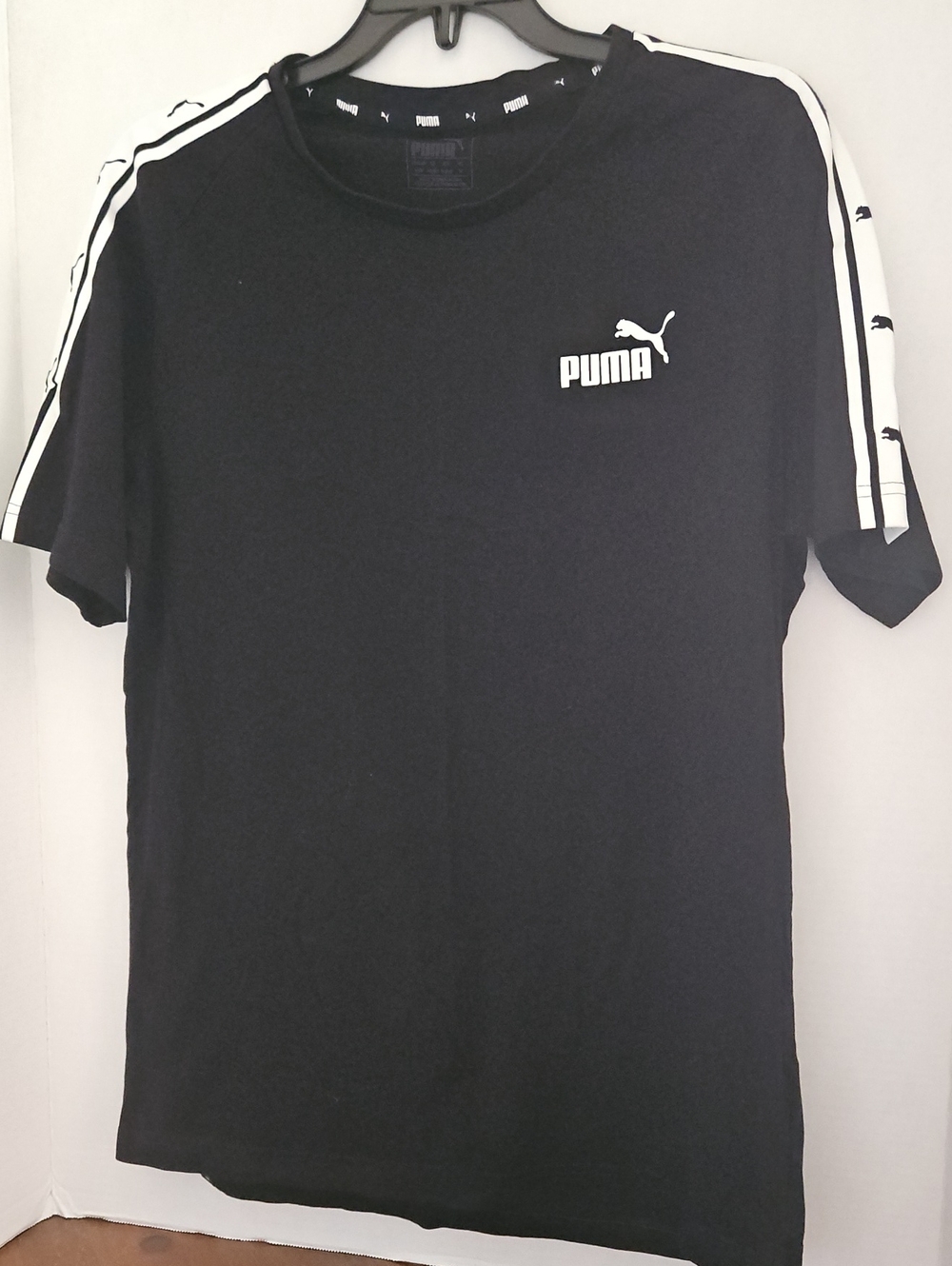 Puma Black Short Sleeve Tee with White Shoulder Stripes Medium